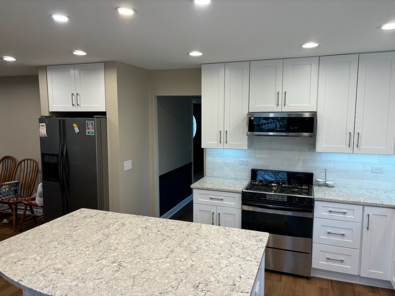 Contemporary Transitional Kitchen Remodel by Top Notch Remodeling Inc. project photo 3